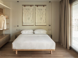riaki bedroom